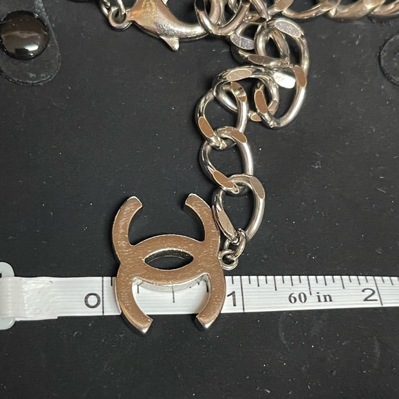 Silver Chanel Necklace. EUC in original soft CC box inside Chanel box . - Picture 4 of 16